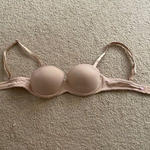 Victoria’s Secret Pink Wear Everywhere Push up Strapless Bra